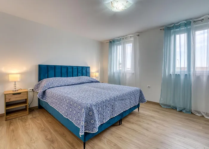 Vero-6 By Interhome Opatija