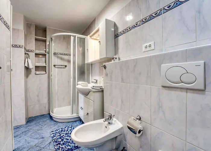 Vero-6 By Interhome Opatija