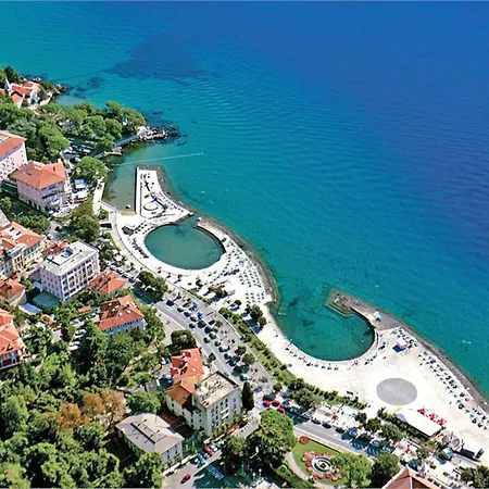 Vero-6 By Interhome *