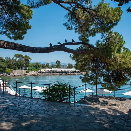 Vero-6 By Interhome * Opatija